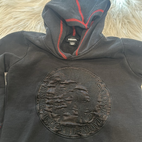 Diesel - Picture 3 of 3